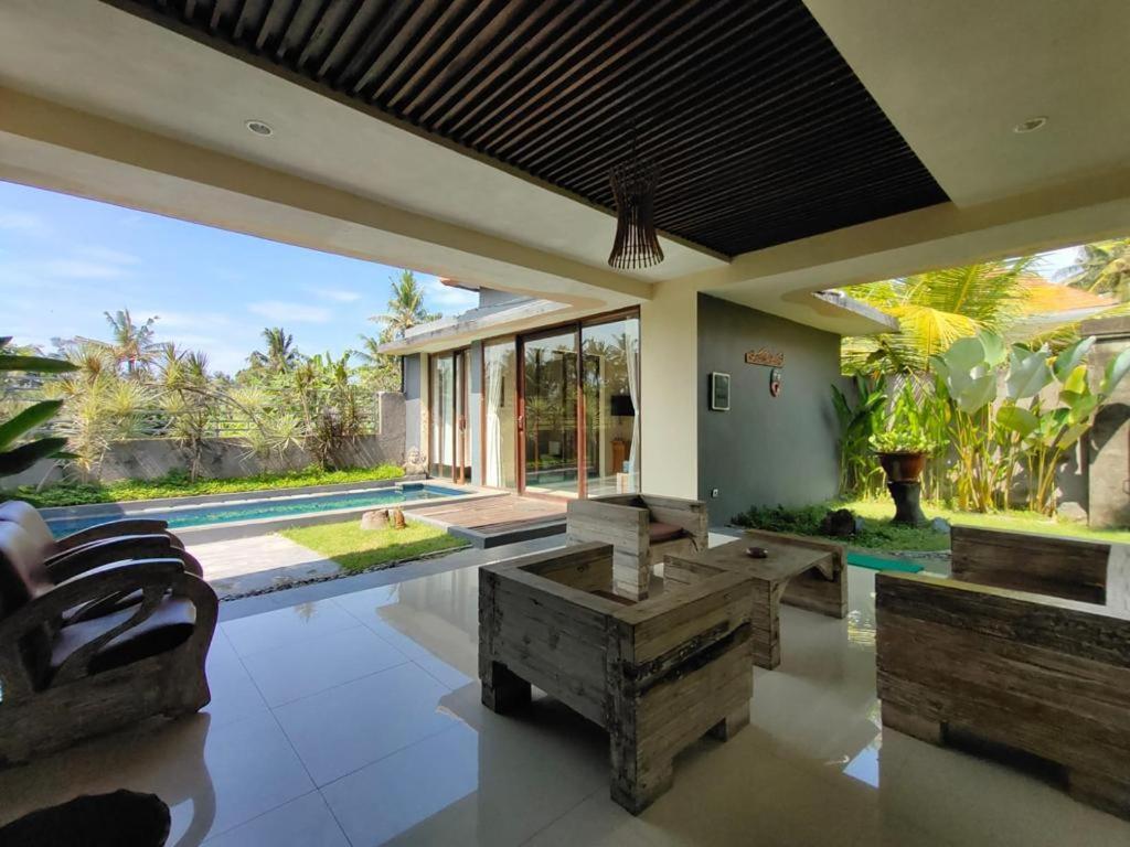 Asri Sari Ubud Villa & Resort Экстерьер фото